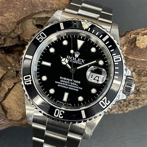 1997 rolex submariner box|rolex submariner 16610 year.